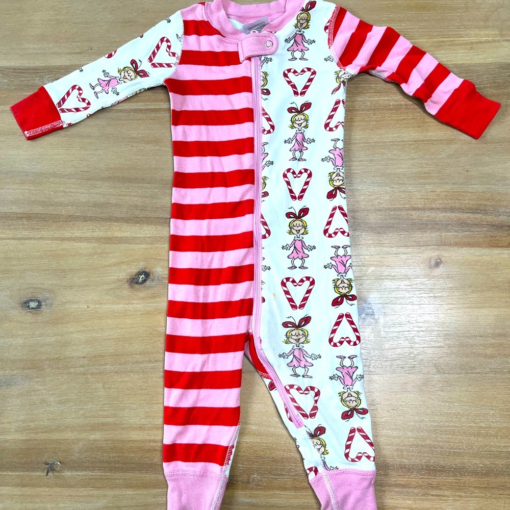 Used Hanna Andersson Grinch Cindy Lou one piece pajamas size 18 months
